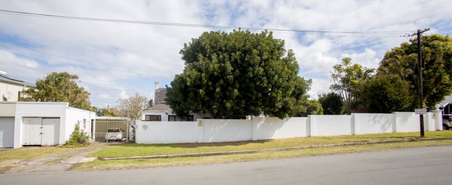 3 Bedroom Property for Sale in Berea Eastern Cape